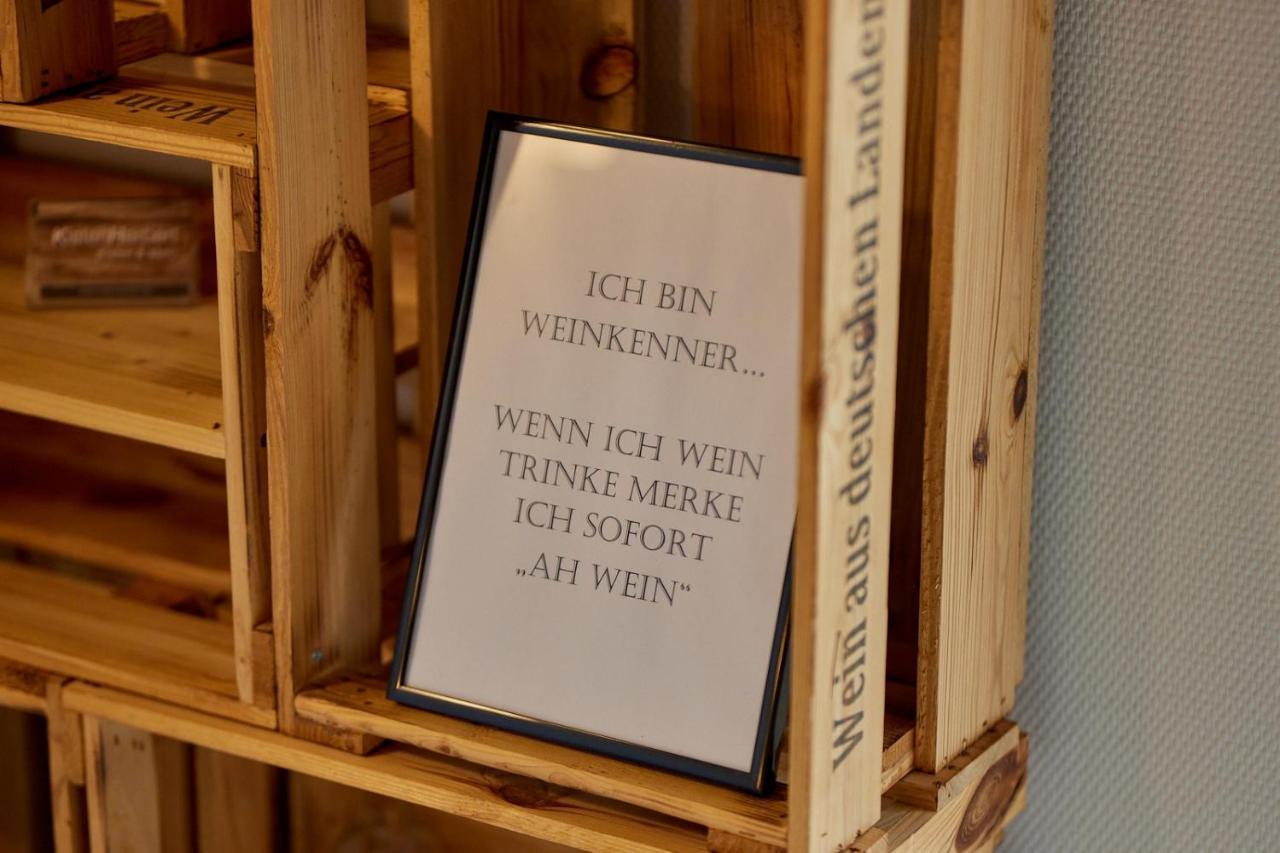 Moselhotel Weinhaus Simon 'Sauna'Restaurant'Eladesaeule Wintrich Esterno foto